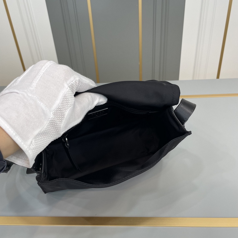 1BD313 23.5X16X11cm WP 1_ (5)