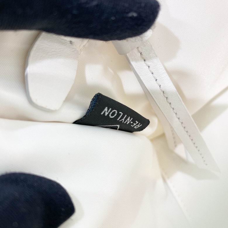 1BD313 23X16X11cm DN 4色 26