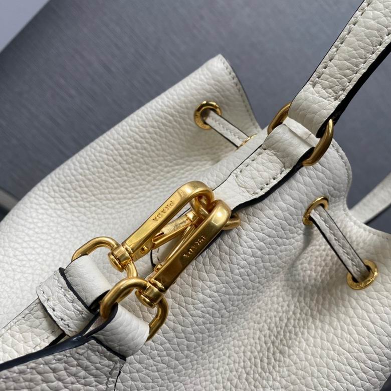 1BE018 21X25X15cm DN 2色 4