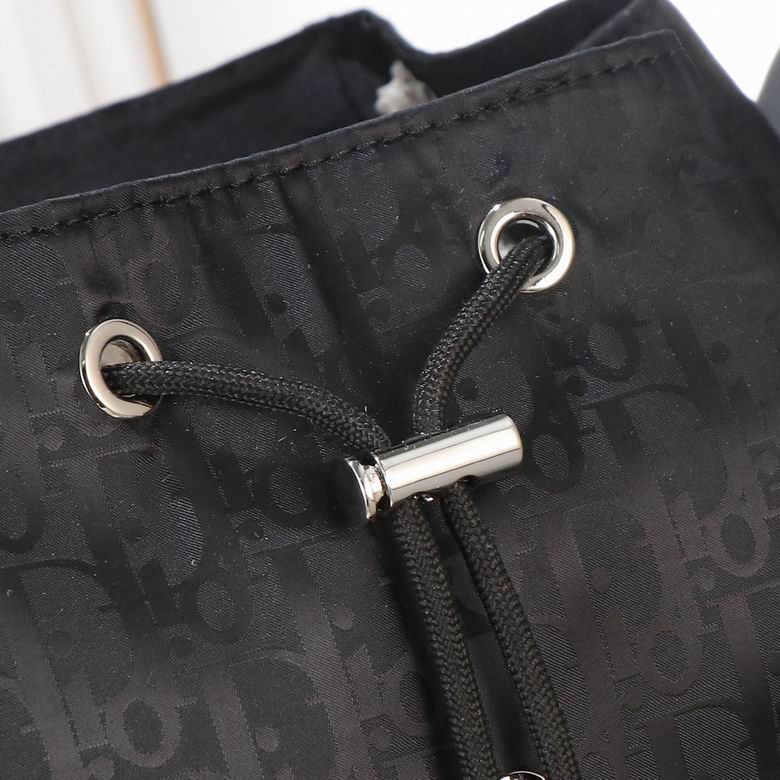 1ESBA138YIH_H03E 31X38X11cm XM 5