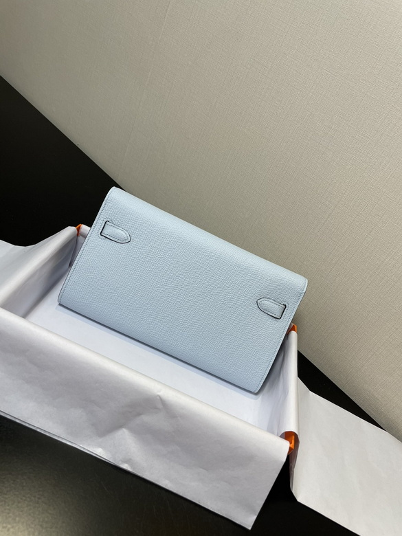 20.5X11X2cm 081703 AM 21 (11)