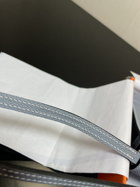 20.5X11X2cm 081703 AM 22 (18)