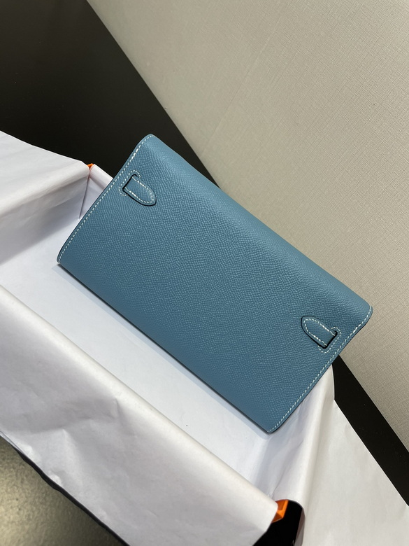 20.5X11X2cm 081703 AM 23 (2)