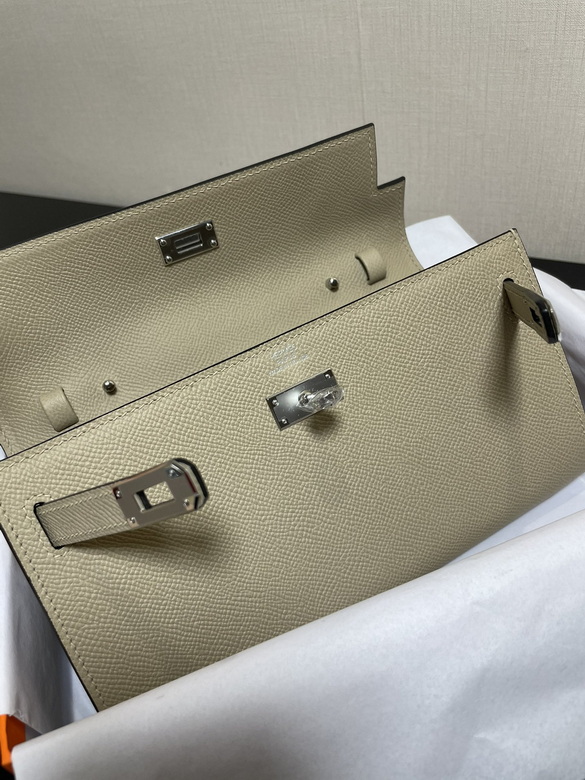 20.5X11X2cm 081703 AM 6 (3)