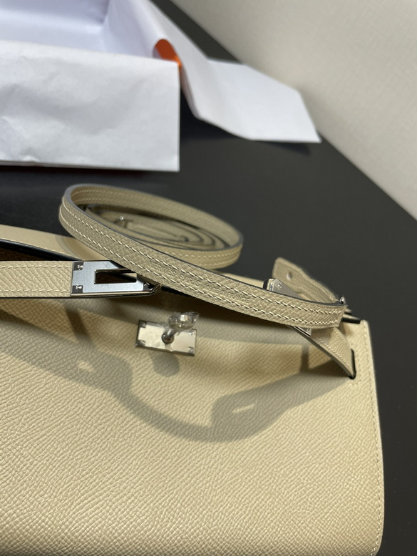 20.5X11X2cm 081703 AM 6 (6)