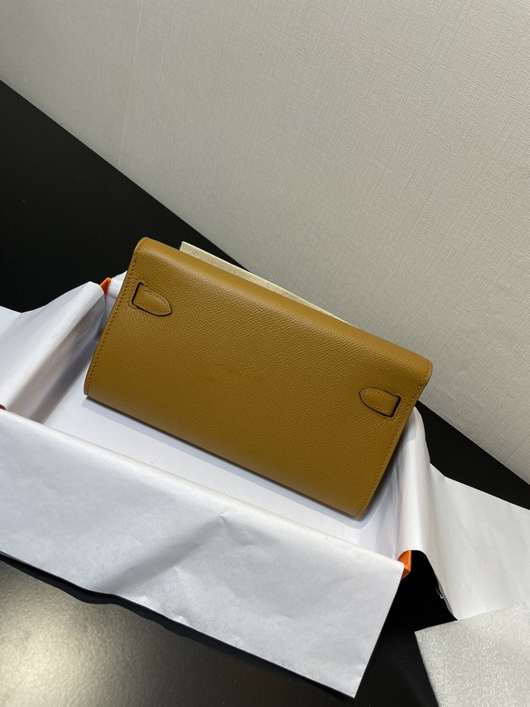 20.5X11X2cm 081703 AM 7 (11)