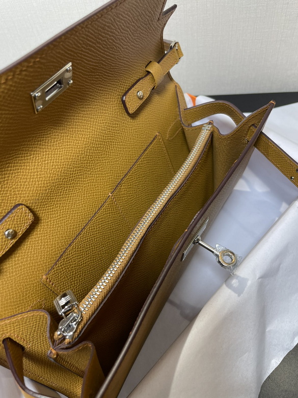 20.5X11X2cm 081703 AM 7 (14)