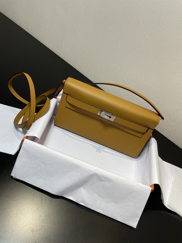 20.5X11X2cm 081703 AM 7 (16)