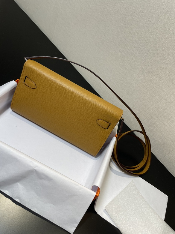 20.5X11X2cm 081703 AM 7 (17)