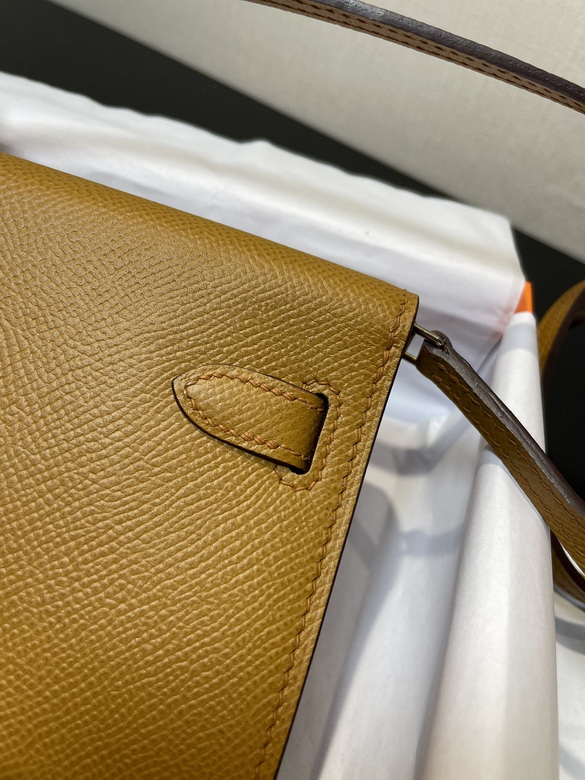 20.5X11X2cm 081703 AM 7 (18)