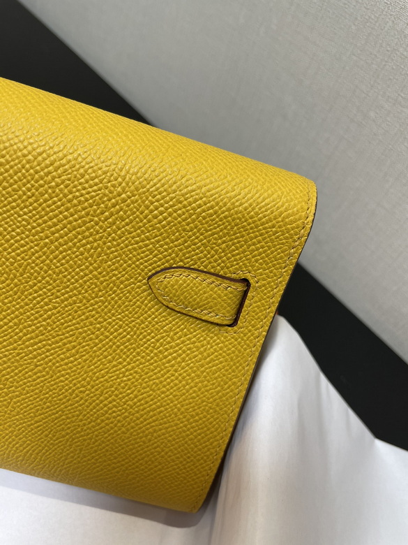 20.5X11X2cm 081703 AM 8 (3)