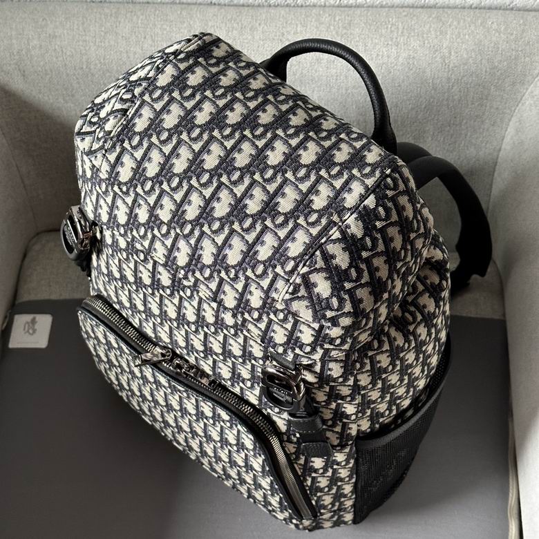 2009 31X50X18cm YG 2色 14