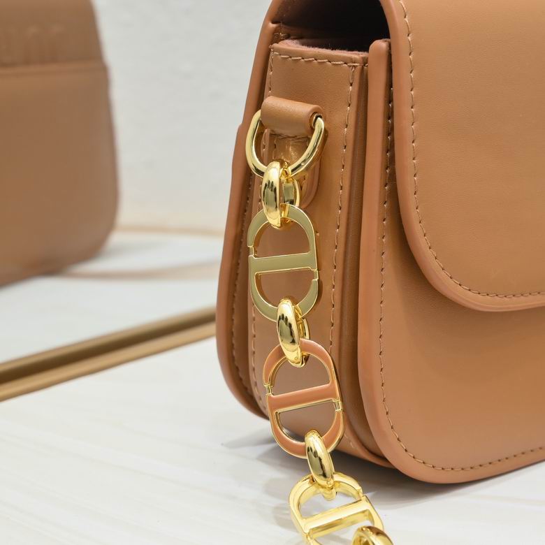 2013 22X13X6.5cm YG 4 (5)