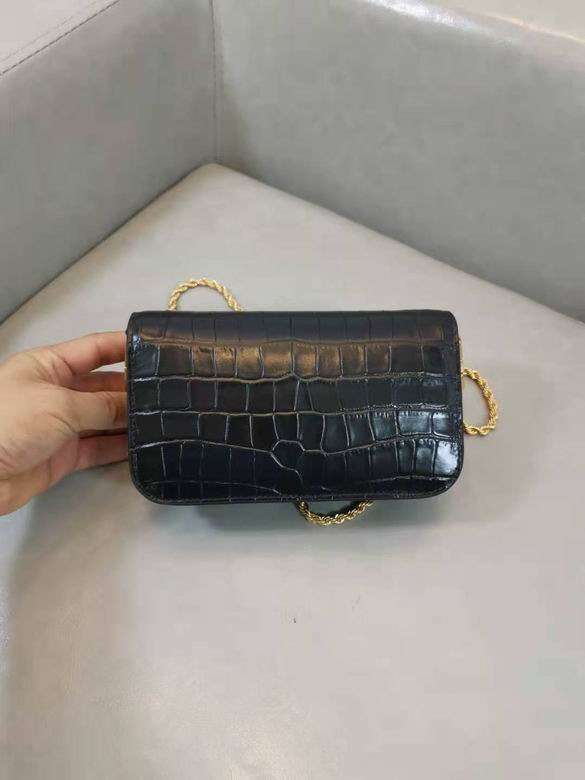 204 18.5X10.5X5cm TB 2