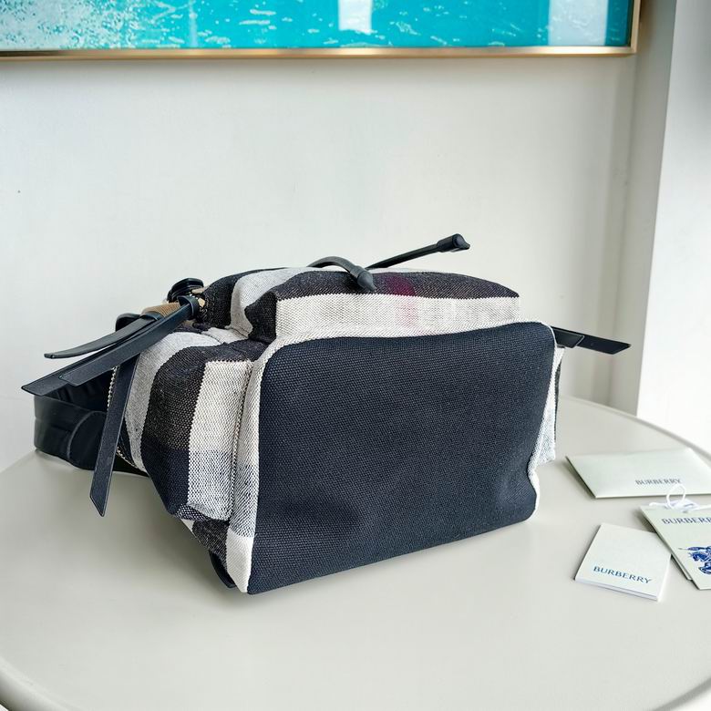 21.5X14.5X33cm 042702 IQ 4