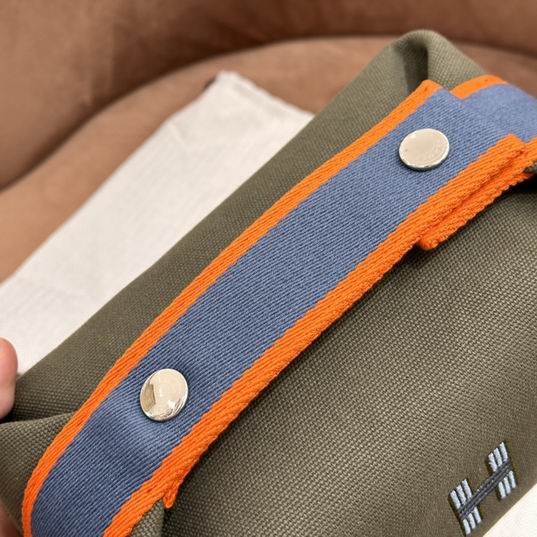 21cm 122303 AM 7 (3)