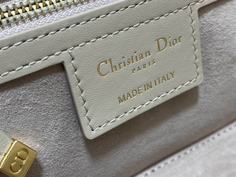 22.5X6.5X12.5cm 102713 DN 1 (9)