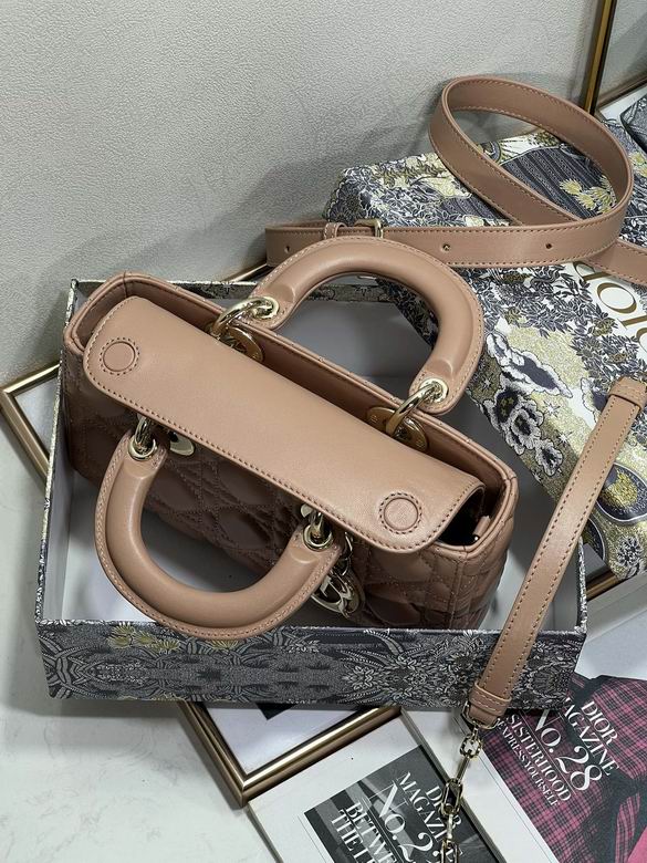 22.5cm 051411 YG 1 (8)