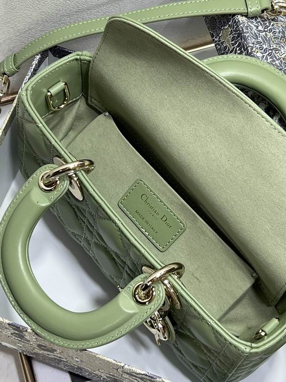 22.5cm 051411 YG 2 (9)