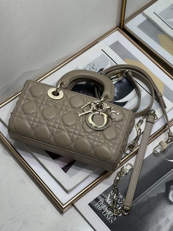 22.5cm 051411 YG 3 (3)