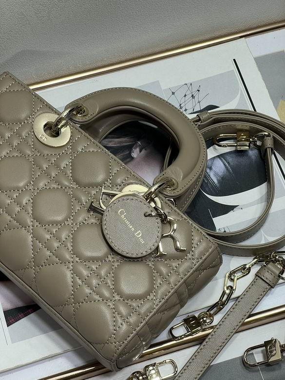 22.5cm 051411 YG 3 (4)