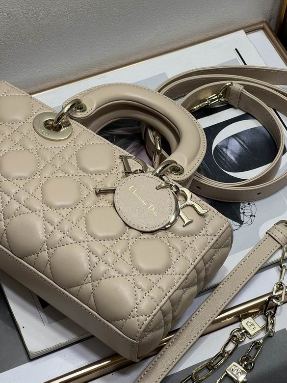 22.5cm 051411 YG 5 (4)