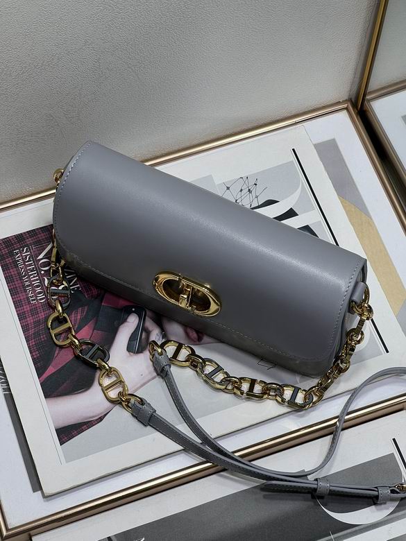 22.5cm 062510 YG 1 (3)