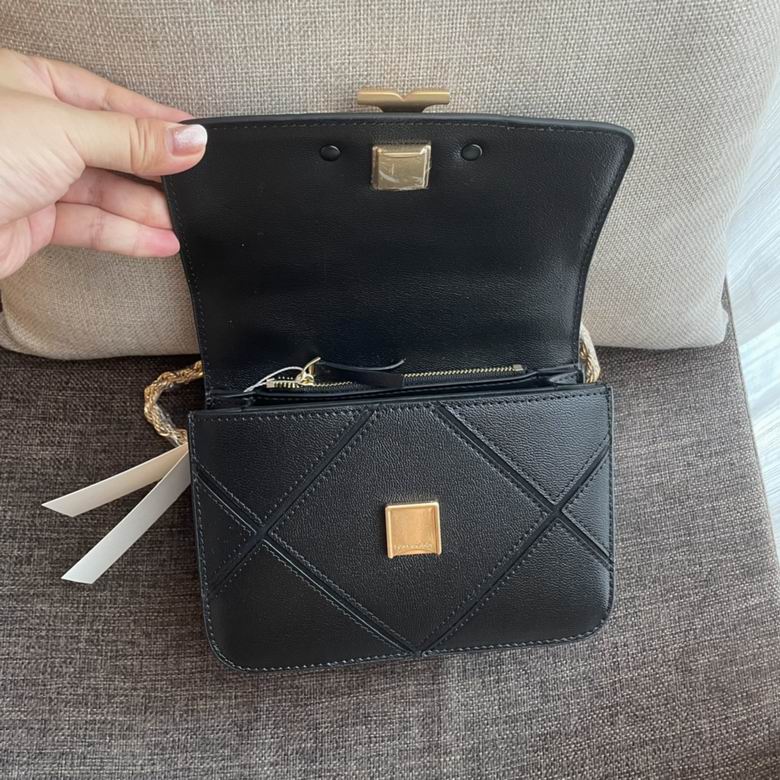 221 19X13.5X6.5cm TB 3色 12