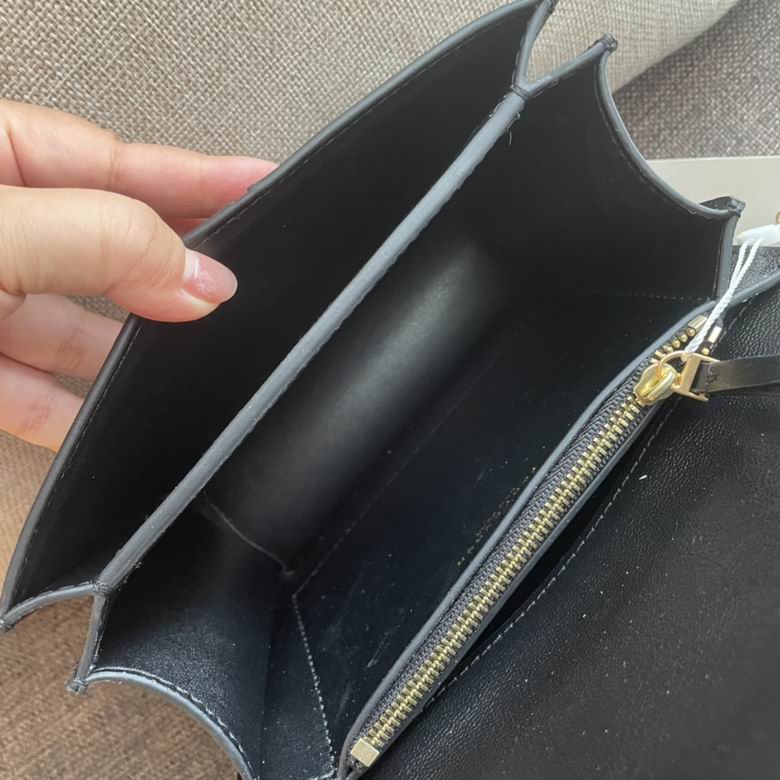 221 19X13.5X6.5cm TB 3色 18