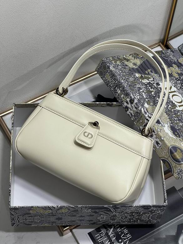 22cm 051409 YG 4 (5)