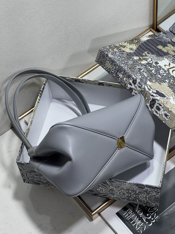 22cm 062509 YG 2 (4)