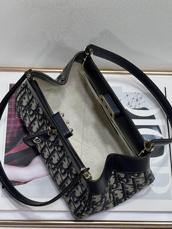 22cm 062509 YG 5 (8)