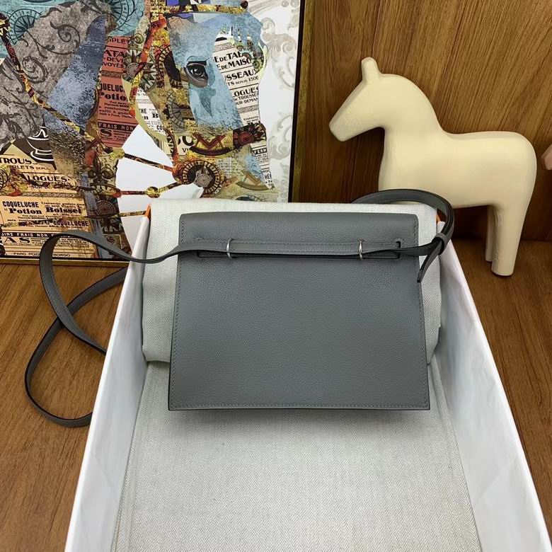 22cm 082001 AM 12 (11)