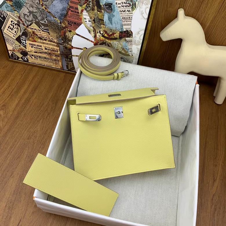 22cm 082001 AM 2 (6)