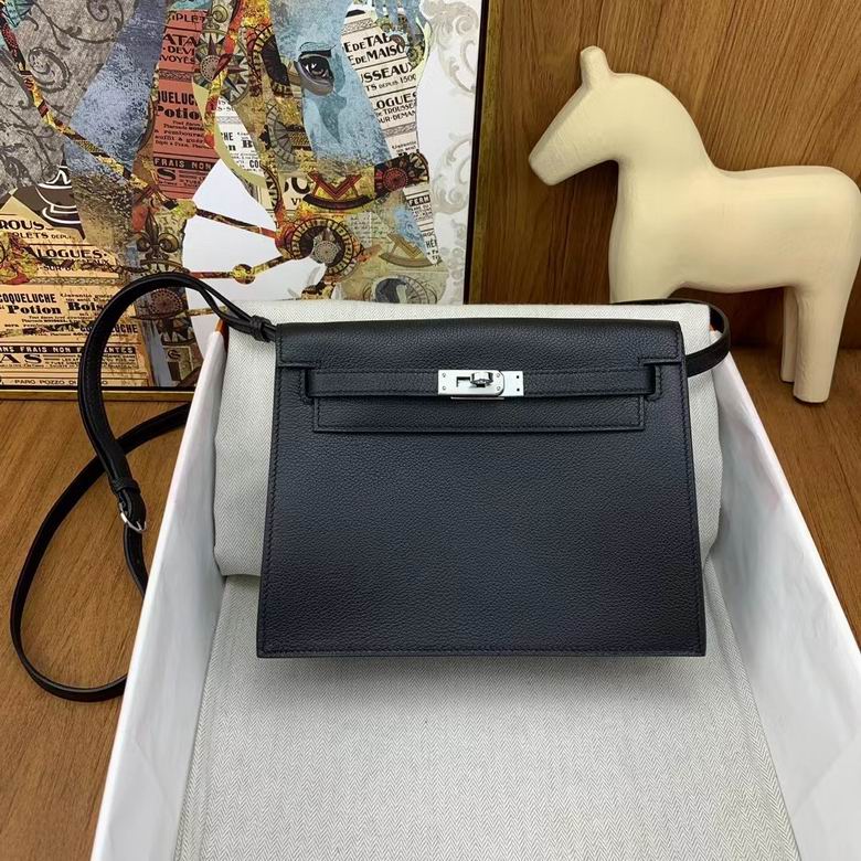 22cm 082001 AM 9 (10)