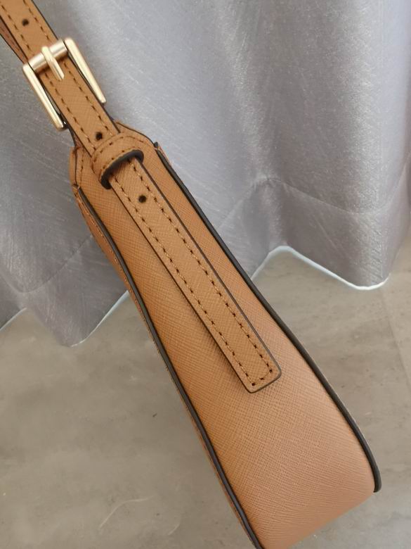 2303 22X14X6cm TB 9色 66