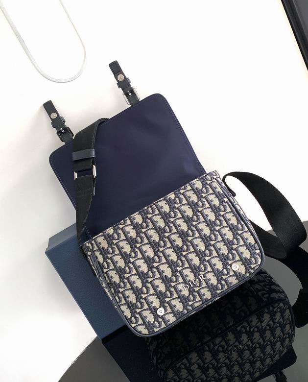 23780 24X19X4.5cm YG 7