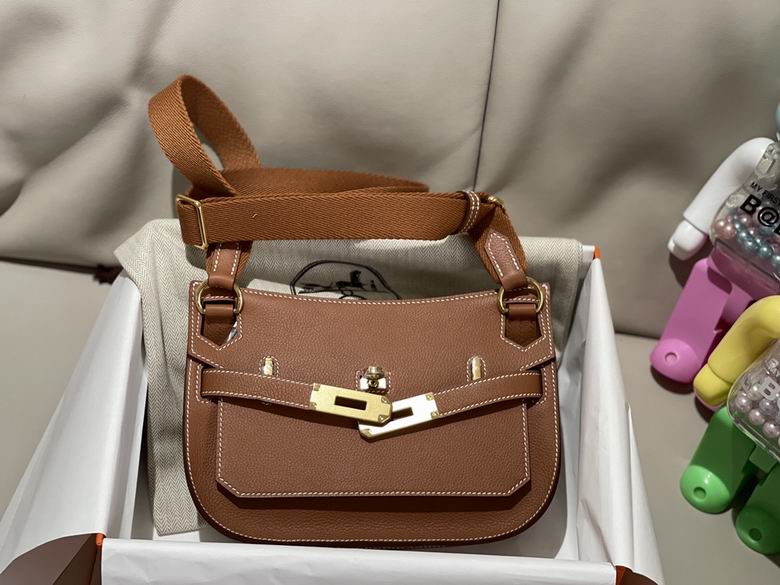 23X17X5cm 052402 AM 6 (2)