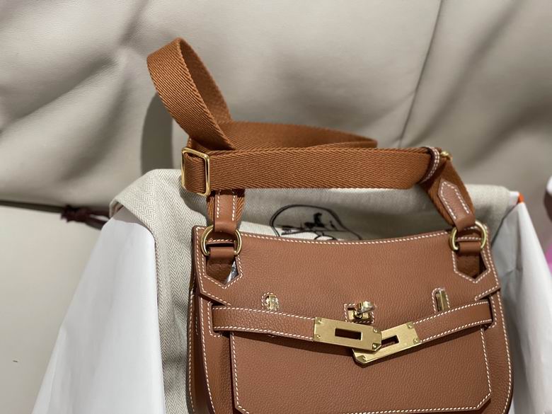 23X17X5cm 052402 AM 6 (4)