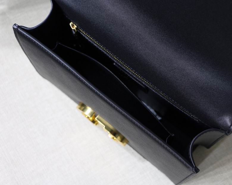 24X18X5cm 041022 YG 5 (9)