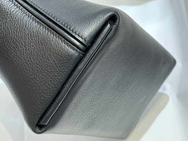 24X24cm 092805 AM 4colour (33)