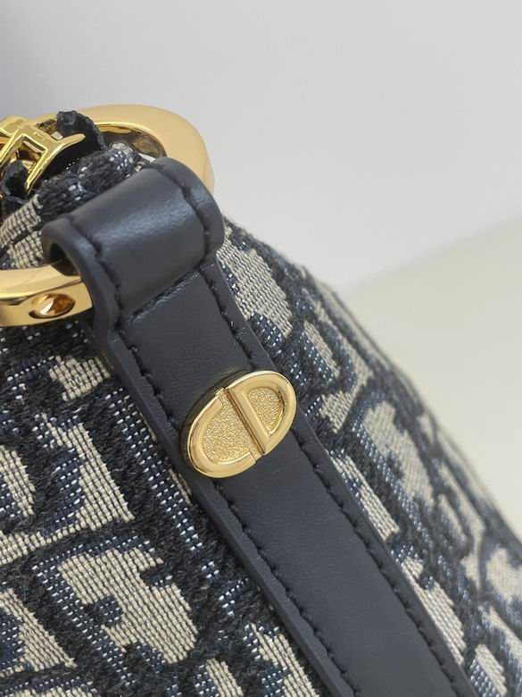 28.5X10X14.5cm 042404 YG 3