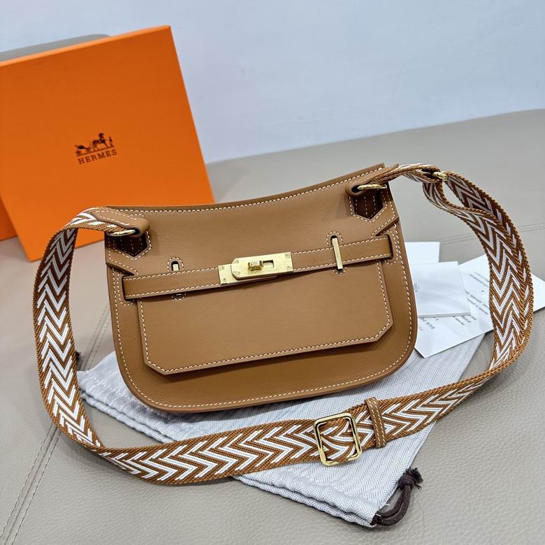 28X23.5X12.5cm 121413 YG 3 (1)