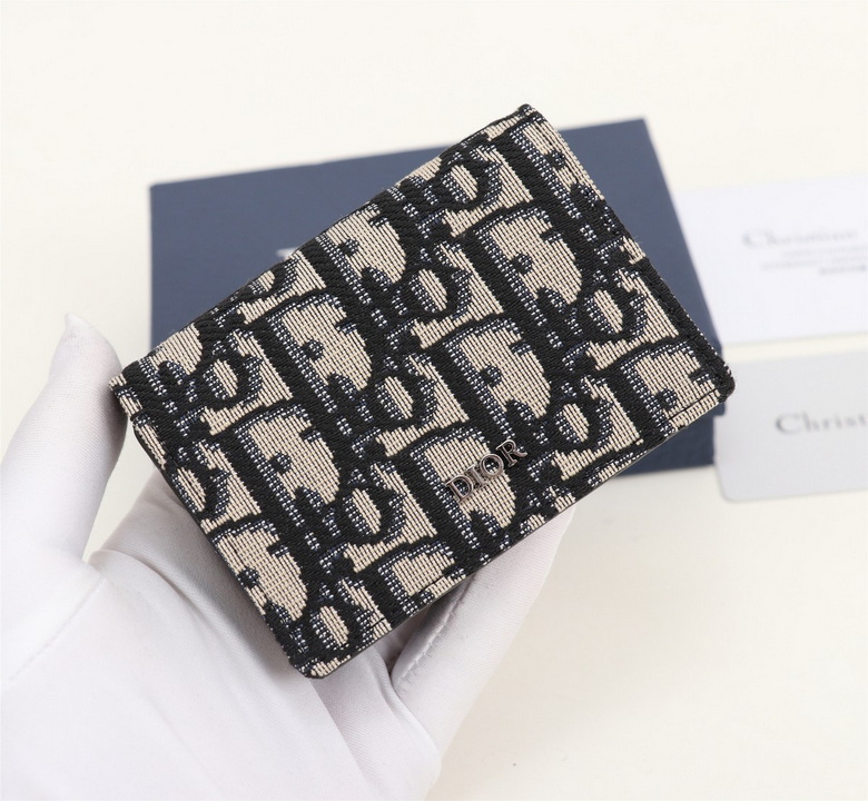 2ESCH136 10X6.8X1.2cm XM 5 (2)