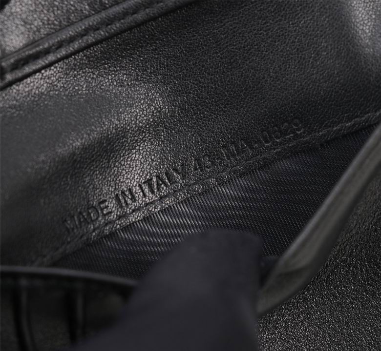 2ESCH138 8.2X11.2cm XM 10 (9)