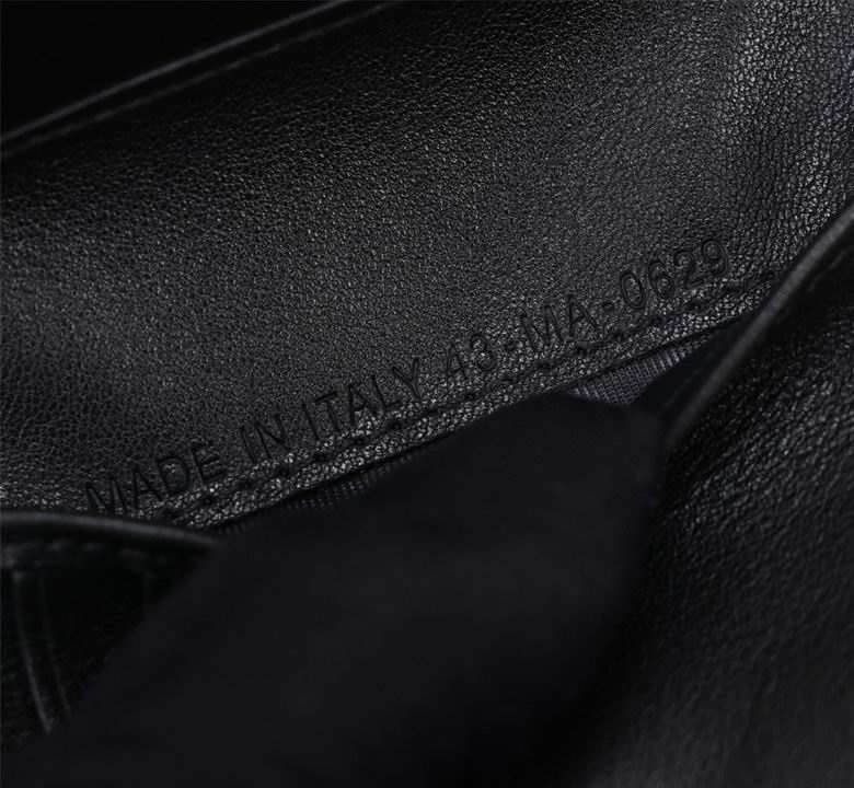 2ESCH138 8.2X11.2cm XM 4 (8)