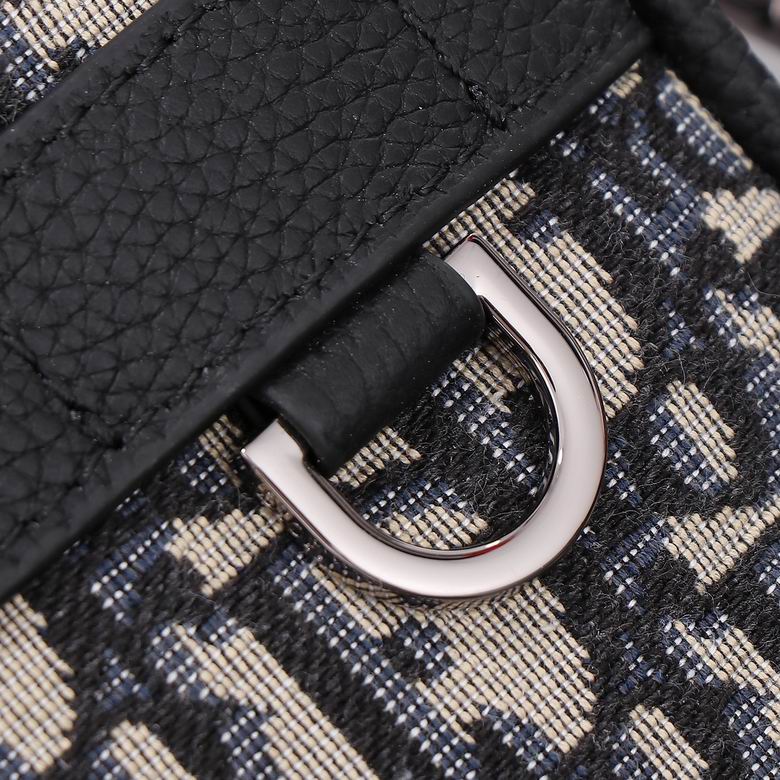 2ESWS011YKY_H27E 17X12.5X4cm XM 6