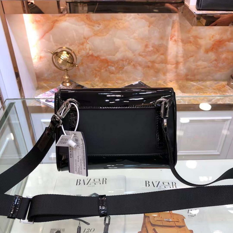 2VD044 20X15.5X4cm XM 1_ (12)