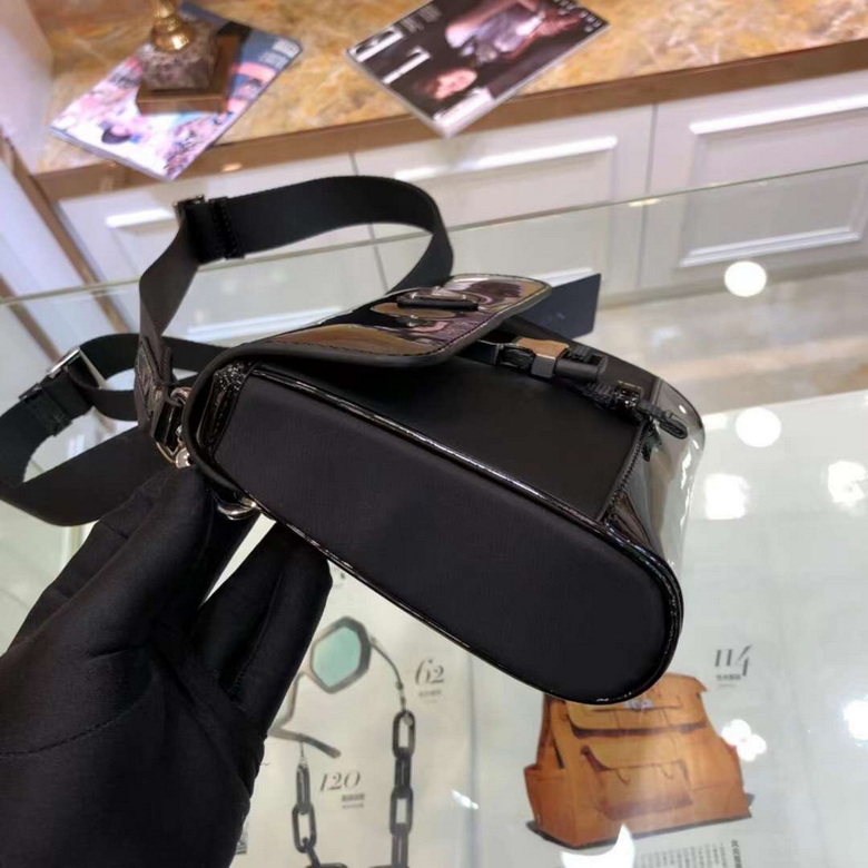 2VD044 20X15.5X4cm XM 1_ (16)