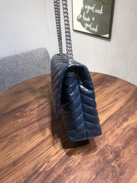 319 27.5X18X5cm TB 4